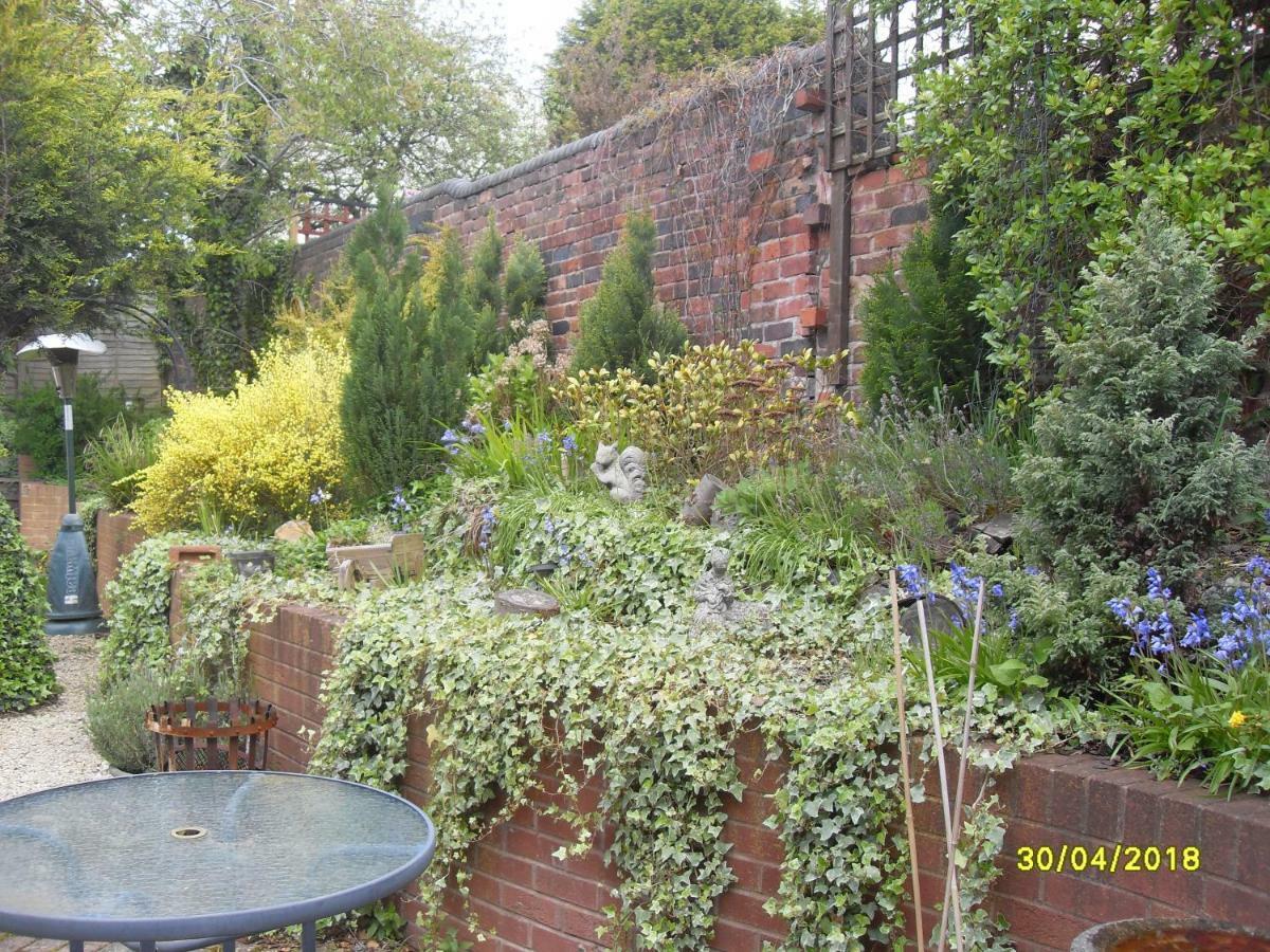 Rawson'S Retreat Hotel Stourbridge Bagian luar foto